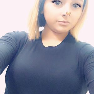 Meet your Posher, Beatriz